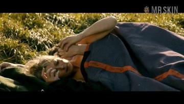 Fleur Lise Heuet in Ma bonne étoile (2012) Right Breast Breasts Right Breast 232830