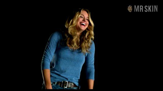 Sexiest Scenes of Kim Moriarity from Chasing Mavericks. Bikini. 232919