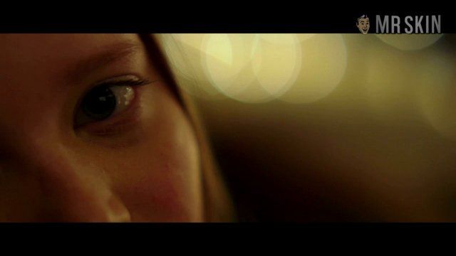 Suzanne Dengel in +1 (2013) Sexy Lesbian Lesbian Sexy 235101