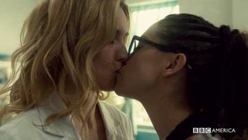 Evelyne Brochu, Tatiana Maslany in Orphan Black (2013-2017) Lesbian Butt Lesbian 261357