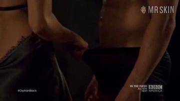 Tatiana Maslany in Orphan Black (2013-2017) Sexy Butt Lesbian 237487