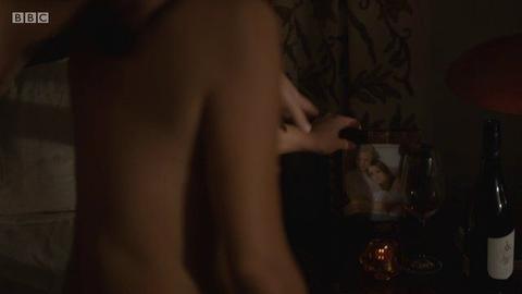 Det. Robin Griffin from Top of the Lake Naked. Breasts, Underwear, bush, full frontal. 260825
