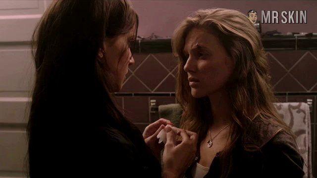 Katie Cassidy, Tracy Spiridakos in Kill For Me (2013) Lesbian Lesbian Sexy 233867