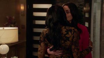 Jodi Lyn O'Keefe, Tiffany Hines in Hit the Floor (2013-2018) Lesbian Lesbian Sexy 270589