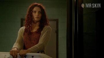 Ra Chapman, Nicole da Silva in Wentworth (2013-2020) Sexy Lesbian Butt Breasts Butt 240441