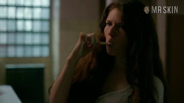 Sexiest Scenes of Nicky Nichols from Orange Is the New Black. Lesbian, butt, sexy. 237695