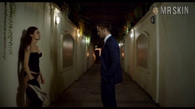 Yayaying Rhatha Phongam in Only God Forgives (2013) Underwear Right Nipslip Breasts Right Nipslip 234474