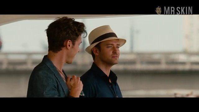 Sexiest Scenes of SUV Girl from Runner Runner. Bikini. 235199