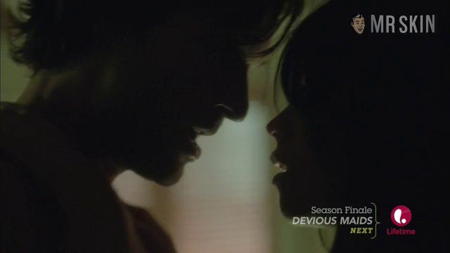 Witches of East End's Sexiest Scenes with Bianca Lawson. Sexy. 238260