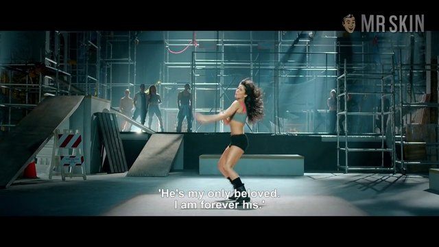Katrina Kaif in Dhoom: 3 (2013) Sexy Sexy Underwear 247325