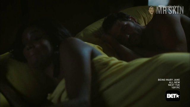 Hottest Gabrielle Union Scene in Being Mary Jane. Sexy, bikini, butt. 247226