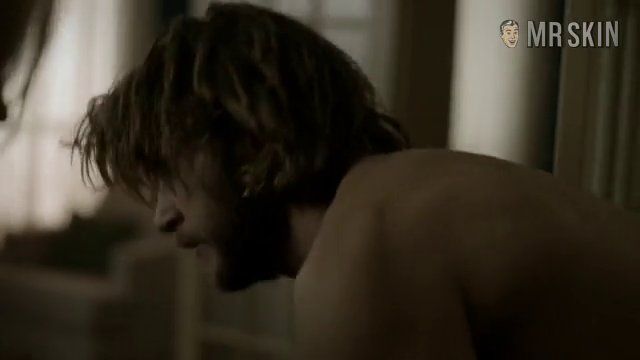 Laura Vandervoort Naked as Elena Michaels. Butt, Sexy, body double, underwear. 241569