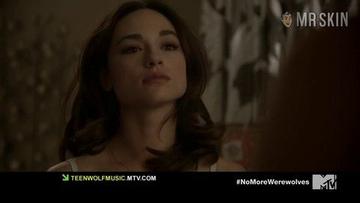 Crystal Reed in Teen Wolf (2011-2017) Sexy Underwear Sexy Underwear 236057
