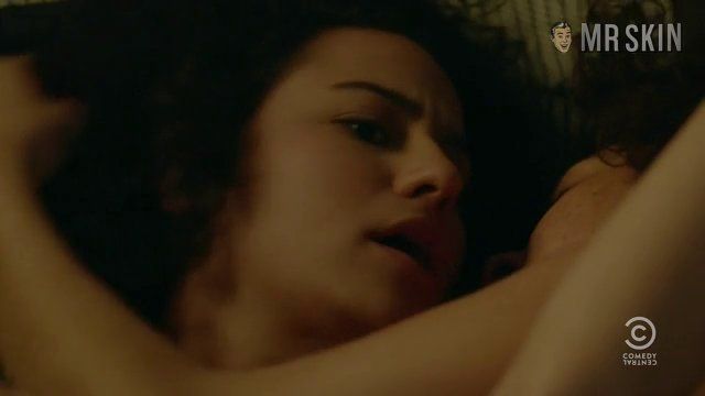 Hottest Alia Shawkat Scene in Broad City. Sexy, Lesbian, underwear. 242144