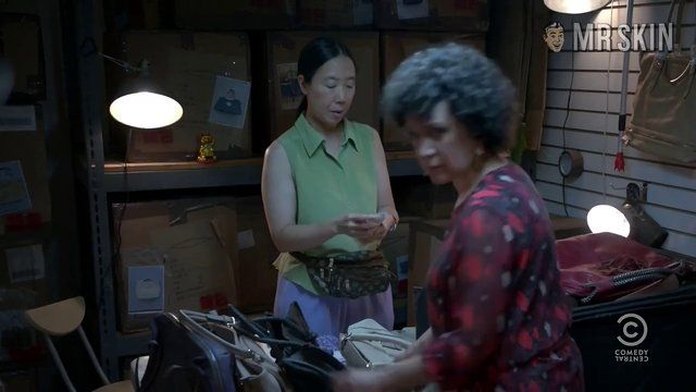 Sexiest Scenes of Ilana Wexler from Broad City. Sexy, lesbian, underwear. 241523
