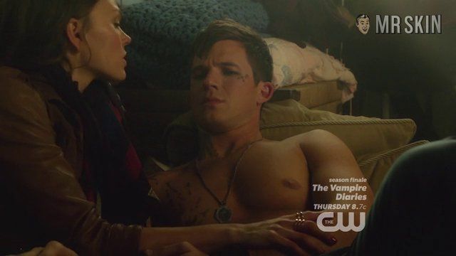 Aimee Teegarden in Star-Crossed (2014) Sexy Underwear Sexy Underwear 237429