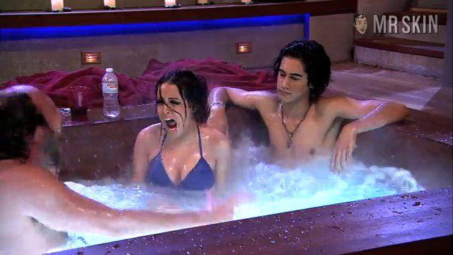 iCarly's Sexiest Scenes with Elizabeth Gillies. Bikini. 237018