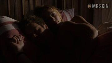 Dounia Coesens in La disparue du Pyla (2014) Breasts Breasts 237232