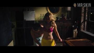 Elizabeth Banks in Walk of Shame (2014) Underwear Sexy Underwear 237347