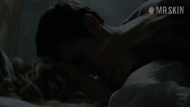 Billie Piper Naked as Lily / Brona Croft. Breasts, Body Double, bush, butt. 243615
