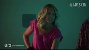 Jessica St. Clair in Playing House (2014-2015) Sexy Underwear Sexy Underwear 237517