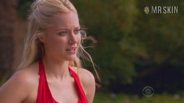 Georgina Haig in Reckless (2014) Bikini Bikini Sexy 239086