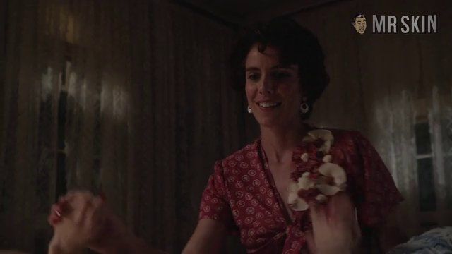 Hottest Rachel Brosnahan Scene in Manhattan. Sexy, Lesbian, butt, underwear. 239012