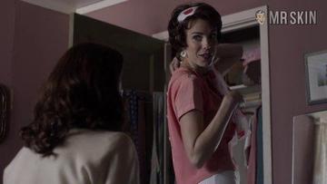 Carole Weyers in Manhattan (2014-2015) Underwear Butt Lesbian 239011