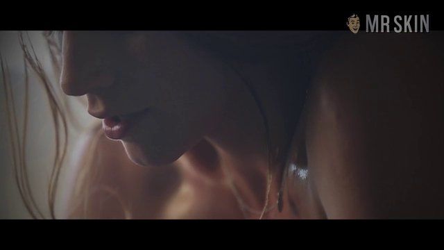 Robin Sydney Naked in American Muscle. Breasts, butt, lesbian. 238897