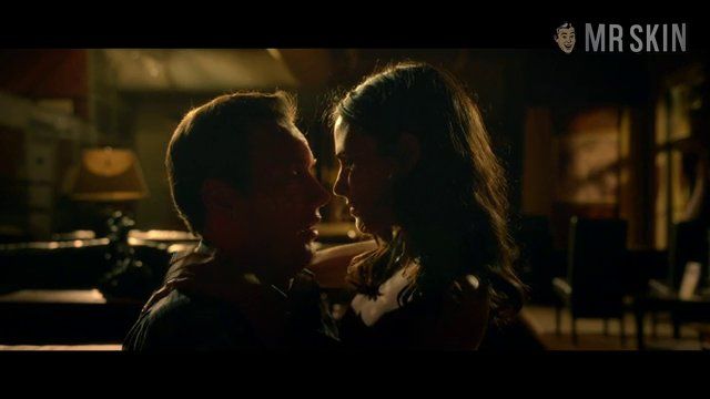 Jordana Brewster Nude in Home Sweet Hell. Butt, bikini, sexy. 241504