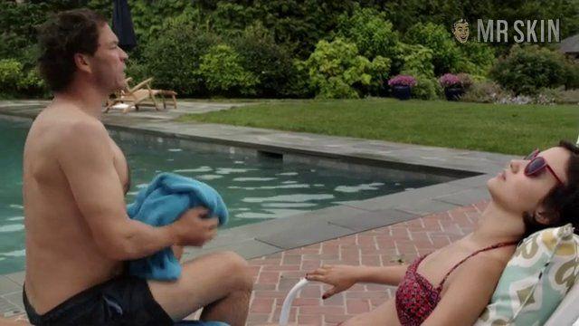 Julia Goldani Telles in The Affair (2014-2019) Bikini Bikini Sexy 240180