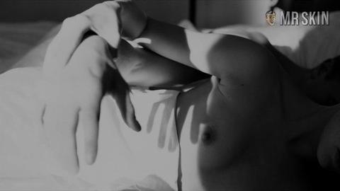 Yuliya Hlynina Nude in Weekend. Breasts, bush, full frontal. 239968