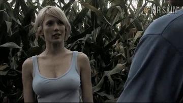 Sarah Wald in Fields of the Dead (2014) Sexy Bikini Sexy 240325