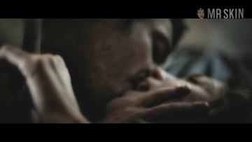 Paloma Bloyd in Perdona si te llamo amor (2014) Sexy Bikini Sexy 240374