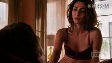 Necar Zadegan in Girlfriends' Guide to Divorce (2014-2018) Underwear Bikini Sexy 241855