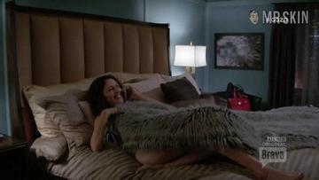 Lisa Edelstein in Girlfriends' Guide to Divorce (2014-2018) Sexy Underwear Butt Sexy 247821