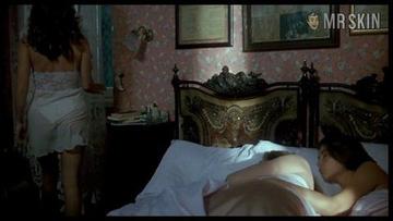 Barbara De Rossi, Veronica Logan, Clelia Rondinella in Maniaci sentimentali (1994) Underwear Breasts Sexy 240548