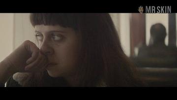 Bel Powley, Madeleine Waters in The Diary of a Teenage Girl (2015) Sexy Lesbian Right Breast Breasts Butt 241409