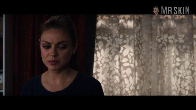 Sexiest Scenes of Katharine Dunlevy from Jupiter Ascending. Underwear. 241577