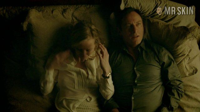 Anne Heche in Dig (2015) Sexy Sexy 242024