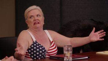 Paula Pell in Unbreakable Kimmy Schmidt (2015-2018) Underwear Underwear 259077