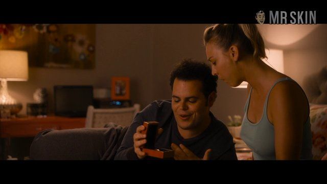 Kaley Cuoco in The Wedding Ringer (2015) Sexy Sexy 242780