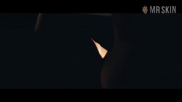 Sarah Michelle Gellar Naked as Veronika. Body Double, Right Breast, breasts, sexy. 242853