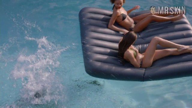 Sexiest Natalie Scenes. Bikini. 252808