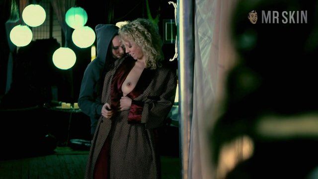 Tammy Jean Naked in Apocalypse Kiss. Breasts, Lesbian, right nipslip, sexy. 243421