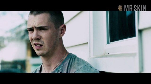 Lulu Dahl Nude in Monsters: Dark Continent. Left Breast, breasts. 243646
