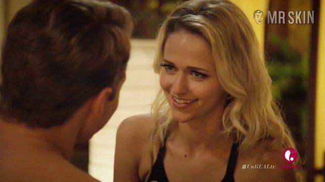 Johanna Braddy in UnREAL (2015-2018) Bikini Sexy Bikini Sexy 244758