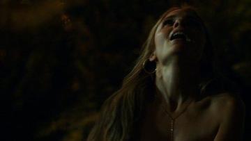 Shiri Appleby in UnREAL (2015-2018) Sexy Sexy Underwear 269673
