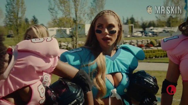 Lindsay Musil, Monica Barbaro, Denée Benton, Meagan Tandy, Jessica Sipos, Sunita Prasad, Elizabeth Whitmere in UnREAL (2015-2018) Underwear Bikini Bod