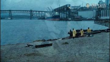 Sarah Lind in Personal Effects (2009) Butt Body Double Body Double Butt 244202